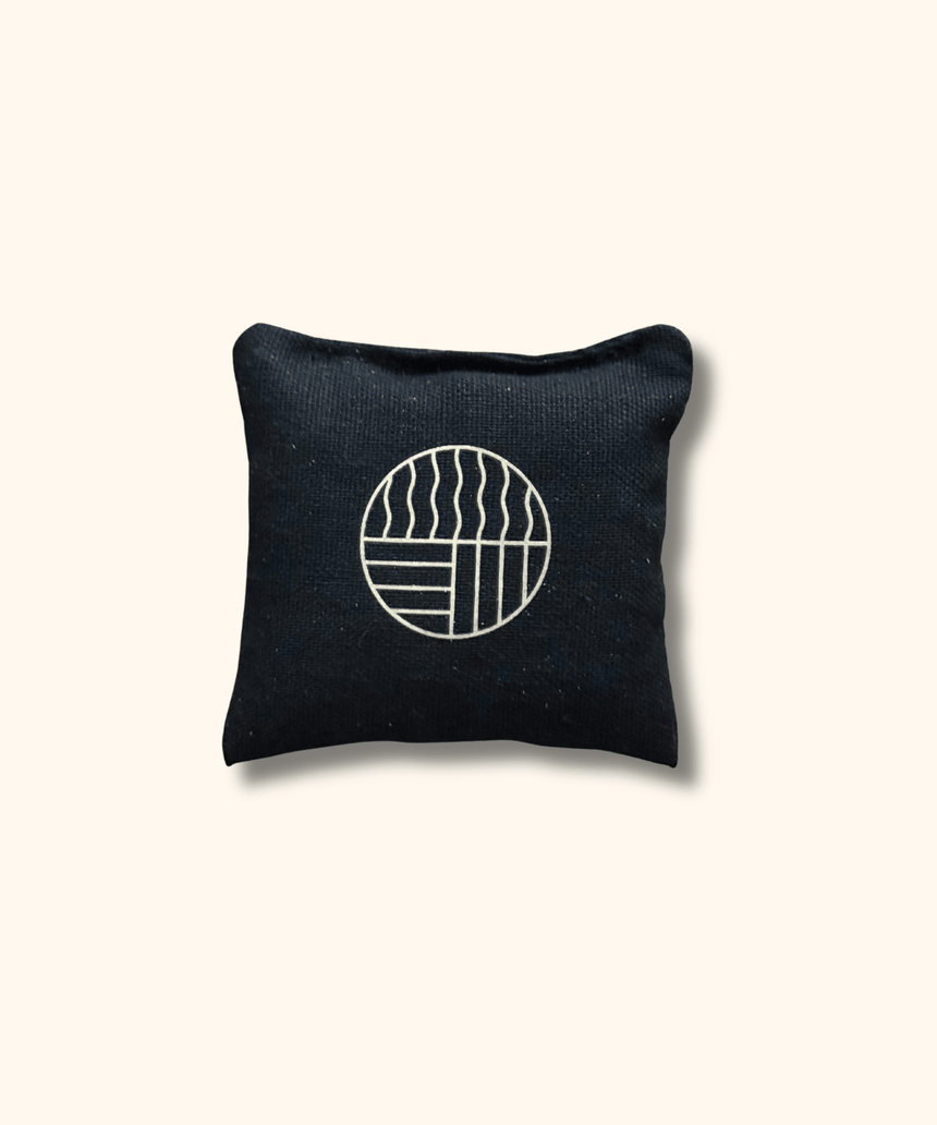 Embrace The Heat The Cedarwood Sachet