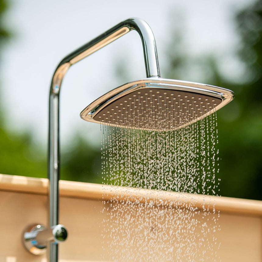 Dundalk LeisureCraft Canadian Timber Savannah Outdoor Shower | Cedar Privacy Panel