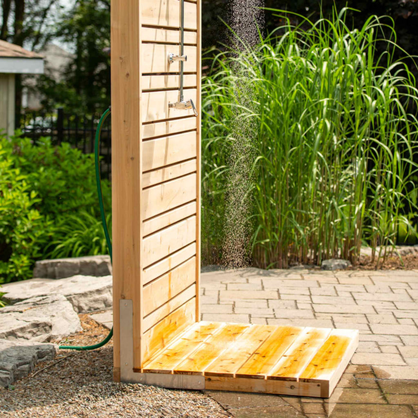 Dundalk LeisureCraft Canadian Timber Savannah Outdoor Shower | Cedar Privacy Panel